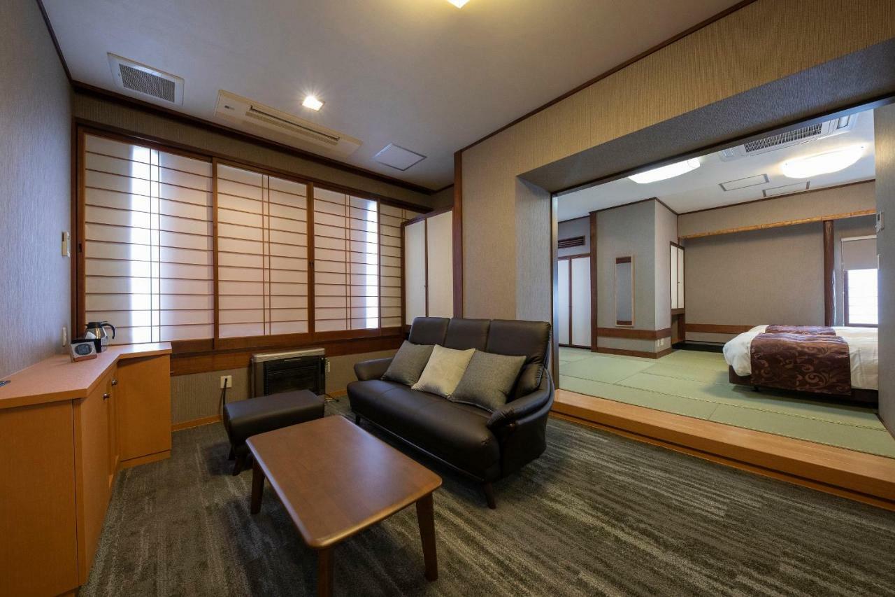 Hotel Apple Land Hirakawa Extérieur photo